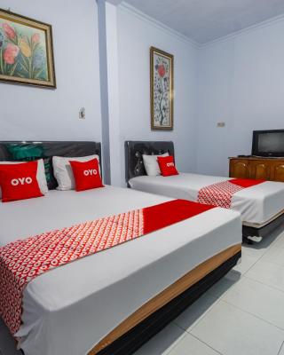 OYO 93976 Maluku Guest House