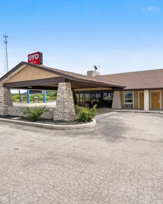 OYO Hotel Junction TX I-10