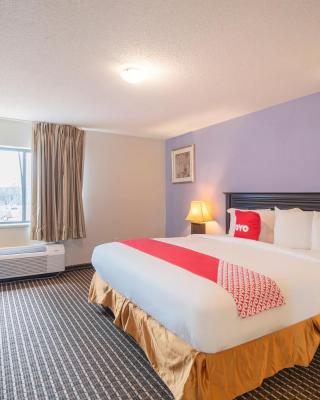 OYO Townhouse Houston Airport North
