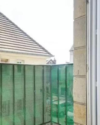 Chambre chez l'habitant dans un appartement à 2 pas de la gare SNCF et à 300m de la gare routière