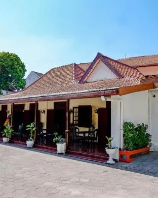 SUPER OYO Capital O 1644 Hotel Griya Kencana