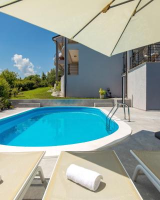 Vila Lux 1