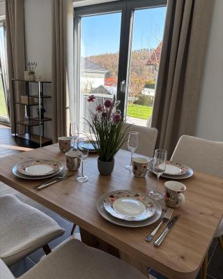 Gemütliche Ferienwohnung mit Sonnenterrasse