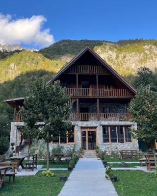 Alpinehouse