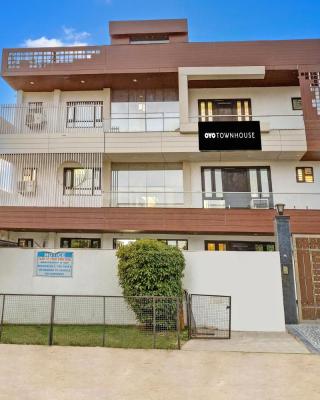 Super Townhouse Mayfield Garden Nearby Golf course road