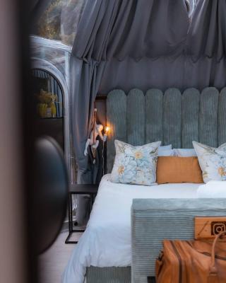 The Star Dome, Thunzi Bush Lodge