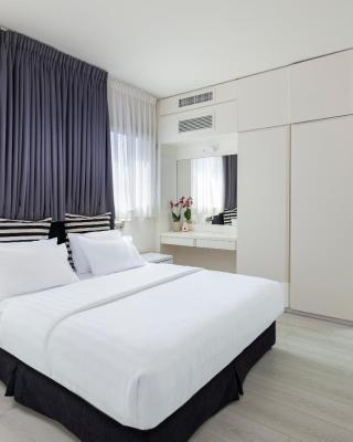 Best Western Regency Suites