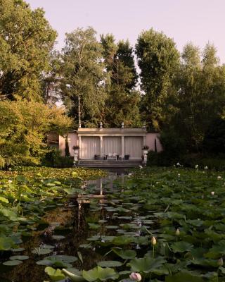 Relais La Foleia - Luxury Villa with private lake