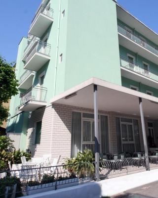 Alevon Hotel