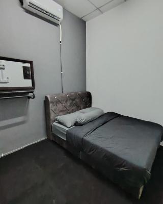 MIA Hostel for Traveller