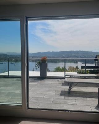Private room Lake View