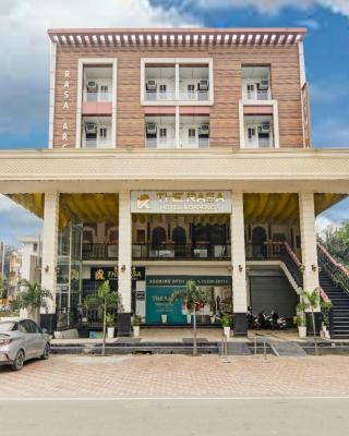 Hotel the Rasa at Vasundhara