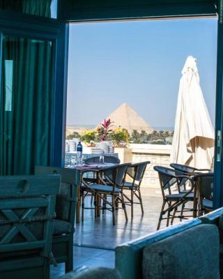 Pyramids Oasis Hotel