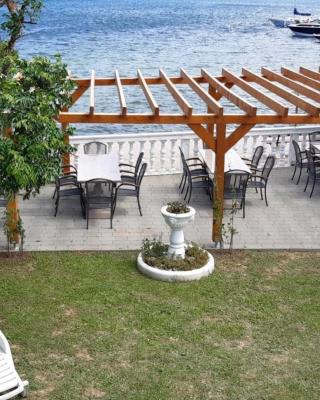 Apartments Gurman