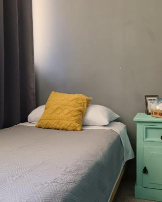 Habitación con baño compartido cerca al Parque San José