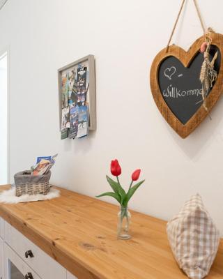 Ferienwohnung Anemone - 4 Zimmer mit Bergblick & Alpenflair