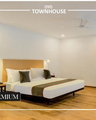 Townhouse Netaji Road