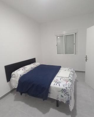 Emma Lovely Room with private Bathroom