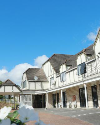 Drury Motor Lodge