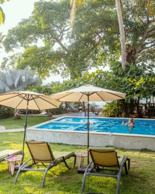 Amaca Beach Hotel - Eco Resort Quiimixto