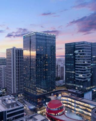 Wyndham Hotel Guangzhou Huangbian Metro Branch - Free shuttle bus to Canton Fair