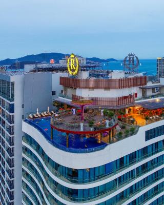 Regalia Gold Hotel
