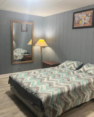 Best Motel By OYO Chicago I-90