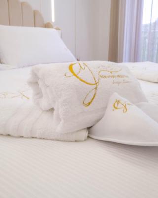 B&B Moon Greeting - design dream's