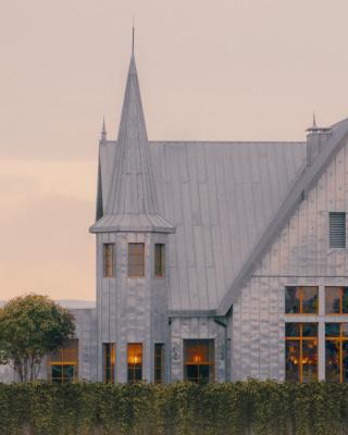 Maison Heler Metz, Curio Collection By Hilton