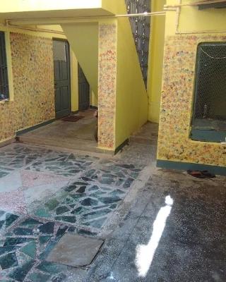 Baba Shri Viswanatham guest house