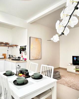 Villa LA Lembang Retreat - Bed & Breakfast
