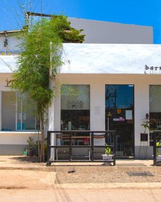 Hometel Barrio House Mactan