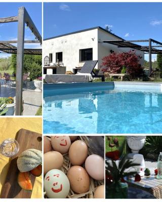 Le Galinié Chic'Art. Un bel Atelier avec Piscine
