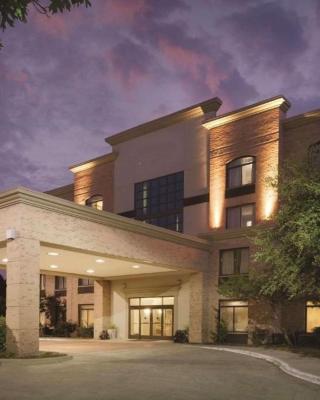 Pace Hotel Addison
