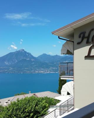 Hotel Laguna