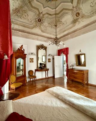 Le Foglie Di Acanto