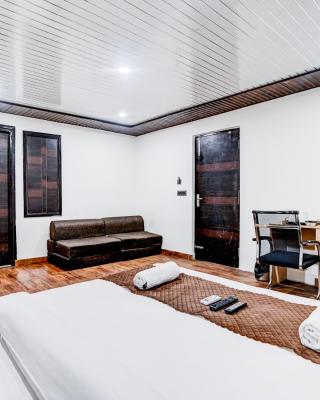 Kings Court Hotel Pitampura