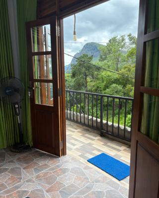 Little Hideaway Guest Home