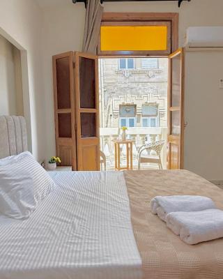 La Bella Casa Hostel