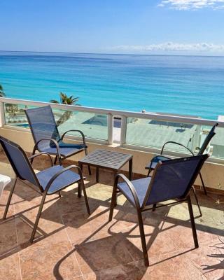 Brisas Shores Penthouse Beachfront, Ocean View Terrace Cancun Hotel Zone, 2 bedrooms