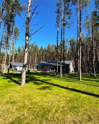Reigi Village Holiday Home with Sauna & HotTub