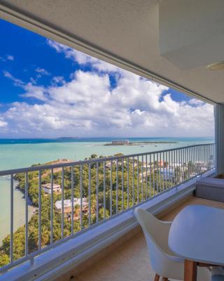 Lovely 2-2 Condo with the best view of Puerto Rico