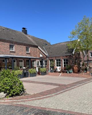 Burghaus 5