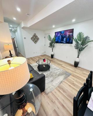 Beautiful 1 bedroom suite close to YYC airport