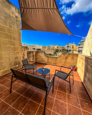 Iz-Ziffa Penthouse - Hosted by Encanto Gozo