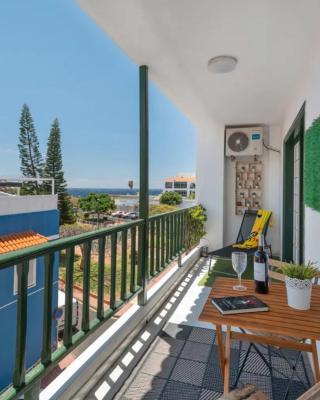 Apartamento Sol 'Vistas al Mar y al Teide'