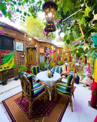 peace garden hostel & camp