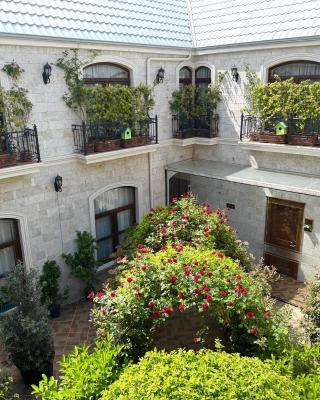 Midway Hotel Baku