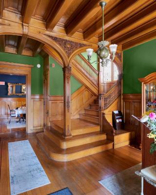 Old Library Inn