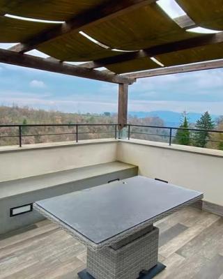 Epic Rooftop Terrace overlooking Civita valley